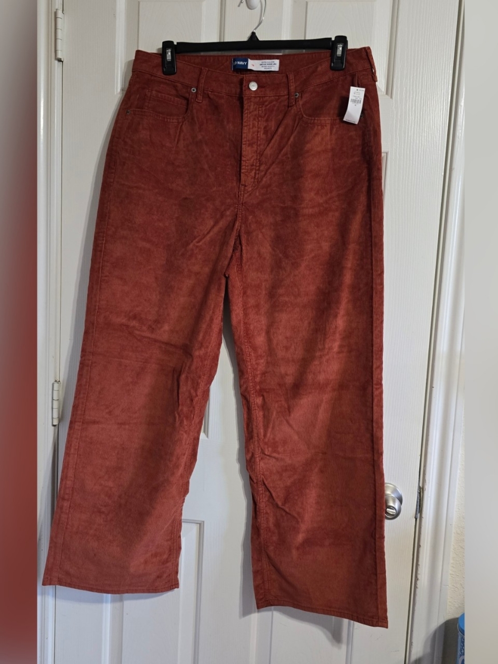 Women's Extra High-Waisted Sky-Hi Wide-Leg Corduroy Pants